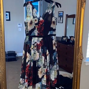 Floral print dress